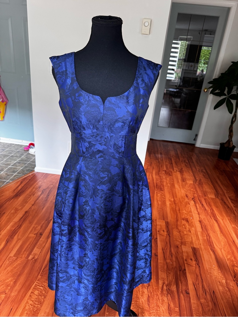 Gabby Skye Royal Blue Floral Jacquard Midi Dress